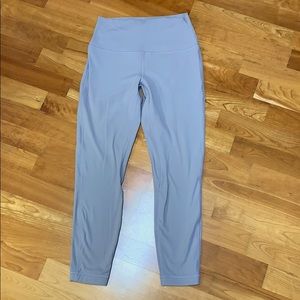 Lululemon Womens Nulu Blush Gray 7/8 Leggings Sz 8